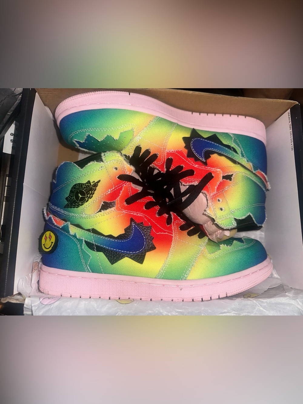 Us mens 10 Air Jordan 1 J Balvin Athletic Shoes Rainbow - Picture 2 of 10